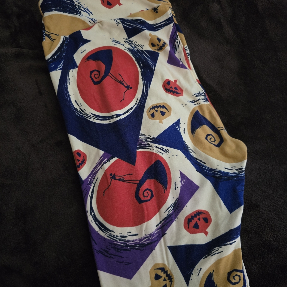 LuLaRoe Nightmare Before Christmas Halloween Themed Leggings